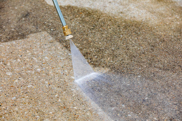 Best Sign and Awning Cleaning  in East Brewton, AL